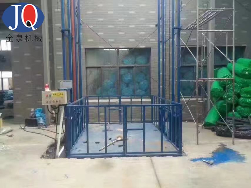 山東升降貨梯|斜掛升降機|殘疾人升降機|無障礙升降機|移動升降機|導(dǎo)軌式升降機廠家-濟南金泉升降機械有限公司 山東升降貨梯|斜掛升降機|殘疾人升降機|無障礙升降機|移動升降機|導(dǎo)軌式升降機廠家-濟南金泉升降機械有限公司